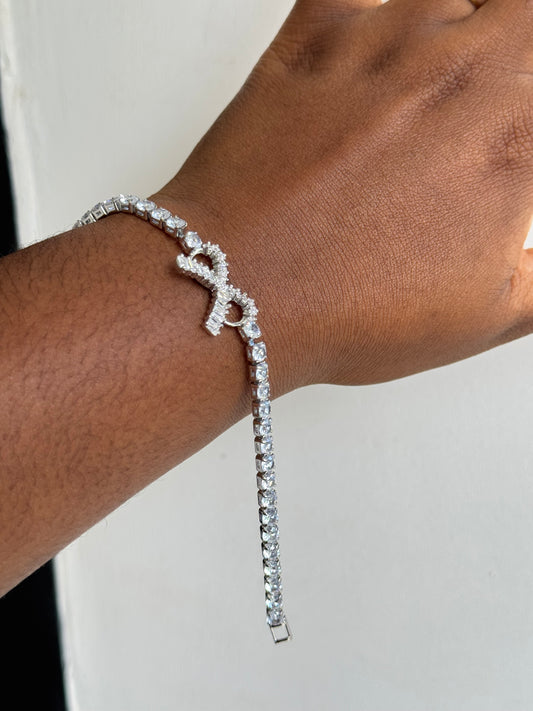 Stella Bow Bracelet