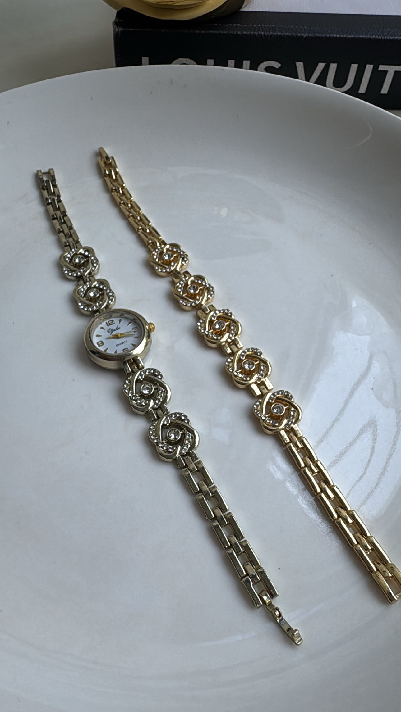 The Vintage Charm Set